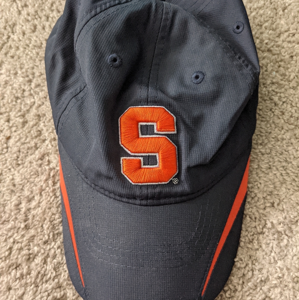 Syracuse University hat (NWOT)